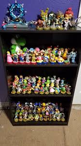 Photo Credit R Amiibo U Ravioko Video Game Room Design Video Game Rooms Stuffed Animal Displays