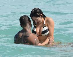 Kelly has been dating david, who is also known as tornado, for just 11 weeks and the pair even split briefly during. Kelly Brook And New Boyfriend David Mcintosh Enjoy A Beach Trip Together