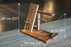 Personalized Dock Station Dock Station Pour Homme Homme De Etsy Con Imagenes Pequenos Proyectos De Madera Regalos De Madera Trabajo De Madera