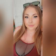 Has anyone else had a man cold calling tonight asking to talk about Jesus  Christ? His behaviour was strange and I'm wondering if he is ok? He was  quite insistent and it's