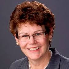 Tiffany Bracy's Instagram, Twitter & Facebook