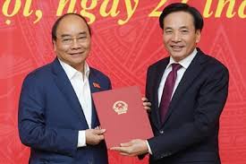 Vào thời điểm đó, chính là chủ tịch giang ra lệnh. Ong Tráº§n VÄƒn SÆ¡n Ä'Æ°á»£c Bá»• Nhiá»‡m Lam Pho Chá»§ Nhiá»‡m VÄƒn Phong Chinh Phá»§ Tin Tá»©c Má»›i Nháº¥t 24h Ä'á»c Bao Lao Ä'á»™ng Online Laodong Vn