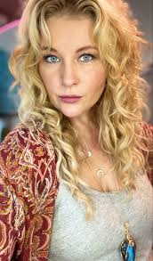 Extensions Professionals in Kingsland, TX