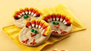 This is a totally cute and festive centerpiece for your turkey table that. 8 Cute And Easy Thanksgiving Treats To Make With Kids Pillsbury Com