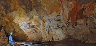 Les heureux gagnants se sont vus offrir la visite de la grotte ornée originelle, joyau de l'humanité classé au patrimoine. Replique De La Grotte Chauvet Un Chantier Unique Cnrs Le Journal