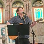 Dan Israel plays solo on the "Drinx" stage