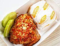Check spelling or type a new query. Akhirnya Terbongkar Cara Bikin Sambal Ayam Geprek Bensu Yang Super Enak Minyak Rahasia Ini Jadi Kunci Kelezatannya Semua Halaman Sajian Sedap
