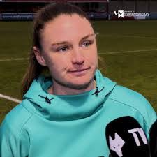 Tammi George's Instagram, Twitter & Facebook