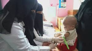 Civilians in Yemen caught in the middle as crisis worsens