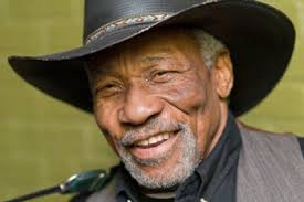 Mack Arnold's Instagram, Twitter & Facebook