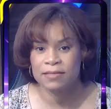 Abril Peña: “La base de los partidos siempre ha sido usada como alfombra  política”