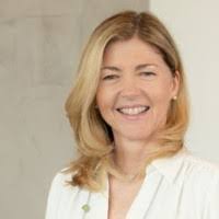 Laura Crouch's Instagram, Twitter & Facebook