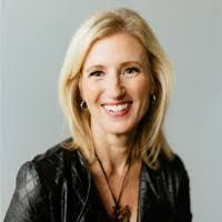 Amanda Beller's Instagram, Twitter & Facebook