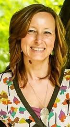 Anna Lucci's Instagram, Twitter & Facebook