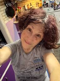 Monday starts a new (to me, recently added to BODi) program: Four Weeks of  Focus W1D1-Total Body Strength 1 with Kelsey Heenan Verdict: Really really  like this trainers style. Great workout 🏋️ .