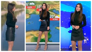 Invitati de nota 10, interviuri exclusive cu vedete, stiri mondene.✅. Magda Palimariu Pro Tv Hot Weather Girl With Great Legs