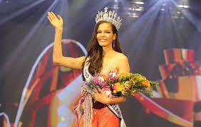 From fort lauderdale to hollywood in florida, our miss universe philippines 2020 rabiya mateo started her journey for the 69th miss universe crown. Thai Canadian Fan Favorite Wins Miss Universe Thailand 2019
