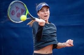 Urmareste aici toate noutatile sportive, evenimente, meciuri, rezultate si informatii despre sportivi! Sorana Carstea Calificare SpectaculoasÄƒ In Miez De Noapte In Turul Doi La Us Open 2019 Recentnews Ro