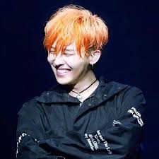 Random Tumblr GD picture find. Oh, and he pouts. Raincoat. Edyta Powirska  Elizabeth Owens Żaneta Makovska Lorraine Gauthier