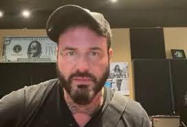 Ex-FIVE FINGER DEATH PUNCH Guitarist JASON HOOK To Auction Guitars,  Motorcycles And Memorabilia