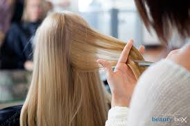 If you are looking for a hair salon with stylists that specialize in curly haircuts, this is what you should look for! Locate A Good Hair Salon And Pamper Yourself By Del Beauty Box Medium