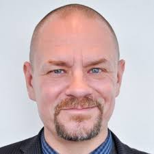 Efter två år som korrespondent i London och ett stopp hemma i Sverige är  det nu klart att Daniel Alling återvänder till rollen som Sveriges Radios  korrespondent i Berlin. Han efterträder Caroline… |