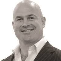 Peter Strudwick's Instagram, Twitter & Facebook