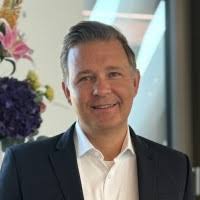 5100+ "Leonhardt" profiles