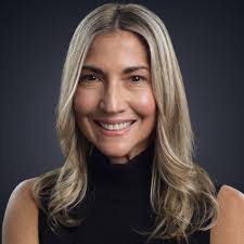 Lily Sanders's Instagram, Twitter & Facebook