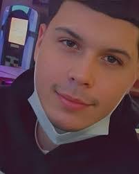 Alexis Roldan's Instagram, Twitter & Facebook