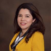 Ruth Muniz's Instagram, Twitter & Facebook