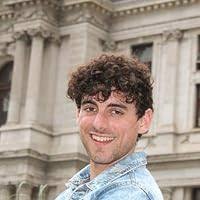 Uncommon genius : how great ideas are born by Denise Shekerjian