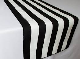 Black And White Striped Table Runner Wedding Table Runner Etsy Striped Table Runner Wedding Striped Table Runner Table Runners Wedding