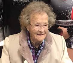 Hi, I'm Shirley Frances Lewis Harding, youngest daughter of Howell G.  (Bobby) Lewis and Ruby Lee Lucille Griffin Lewis, oldest daughter of Parris  Griffin & Lillian Lucille Callahan Griffin, Dad passed in