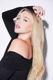 Patricia Marseglia's Instagram, Twitter & Facebook