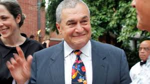 Résultat de recherche d'images pour "picture in tony podesta's office"