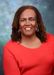 Gloria Perrin's Instagram, Twitter & Facebook