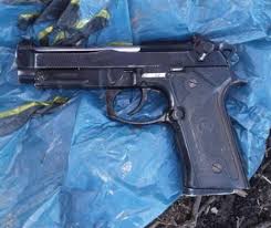 Asta, dacă noua lege privind regimul armelor și munițiilor. Exclusiv AdevÄƒrul Despre Noua Lege Privind Regimul Armelor È™i Al MuniÈ›iilor LegÄƒtura Cu Cazul Adrian Iovan Evenimentul Zilei