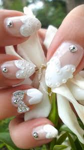 En este caso de una manera más trabajada. 29 Fabulosas Ideas De Decoracion De Unas Cortas Para Novias