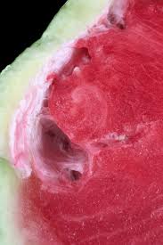 What does a bad watermelon look like? How To Tell If A Watermelon Is Bad