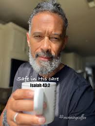 You're not alone when you evangelize. The Holy Spirit goes with you! Even  when it seems others are not seeing your burden, my dear, carry on. You are  not alone! The Holy