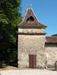 Espinas Cas 82 Tarn Et Garonne Bel Exemple De Restauration Pigeonnier Attenant A La Grange Datant De 1884 Pigeonnier Tarn Et Garonne Architecture