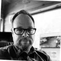 Justin Blades's Instagram, Twitter & Facebook