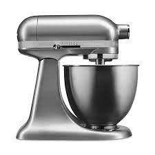 The bowl is big enough to make large batches of cookies (think it advertises 36 cookies), and regular size cakes and 24 cupcakes. Kitchenaid Artisan Mini 3 5 Quart Tilt Head Stand Mixer Empire Red Ksm3311xer Walmart Com Walmart Com