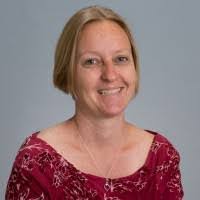 Ellen Snapp's Instagram, Twitter & Facebook