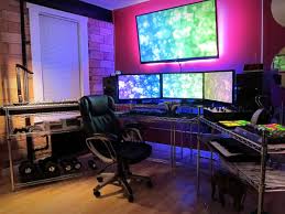 Here Are Some Great Video Game Room Ideas For Bringing Your Love Of Gaming Into Your Home Game Computer Gaming Room Video Game Room Decor Video Game Rooms