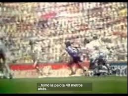 La conductora usó el gol de maradona ante los ingleses para su extraño relato en vivo. 2do Gol De Maradona A Los Ingleses Relato Ingles Gol Del Siglo Goal Of The Century Gol De Inglaterra Goles