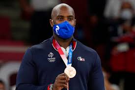 After 154 consecutive victories over the course of 10 years kageura kokoro is the man to end the reign of teddy riner! Judo Star Teddy Riner Misses Gold Mark Satisfied By Bronze Sports Phillytrib Com