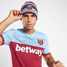 Read about west ham v southampton in the premier league 2019/20 season, including lineups, stats and live blogs, on the official website of the premier league. Frauen West Ham United Jd Sports