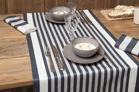 Chemin De Table Ainhoa Reglisse Maison Jean Vier Nappe Tissu Chemin De Table Nappe